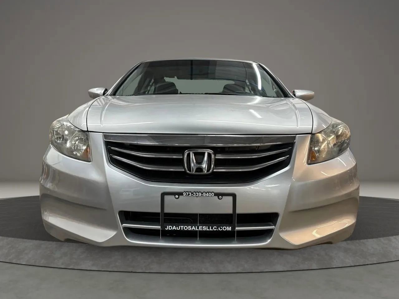 Used 2012 Honda Accord EX-L image 3