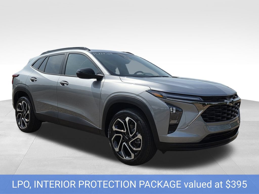 New 2026 Chevrolet Trax RS w/ Driver Confidence Package FWD image 4