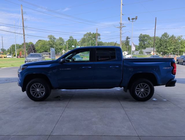 Used 2023 Chevrolet Colorado LT w/ LT Convenience Package II AWD/4WD image 5