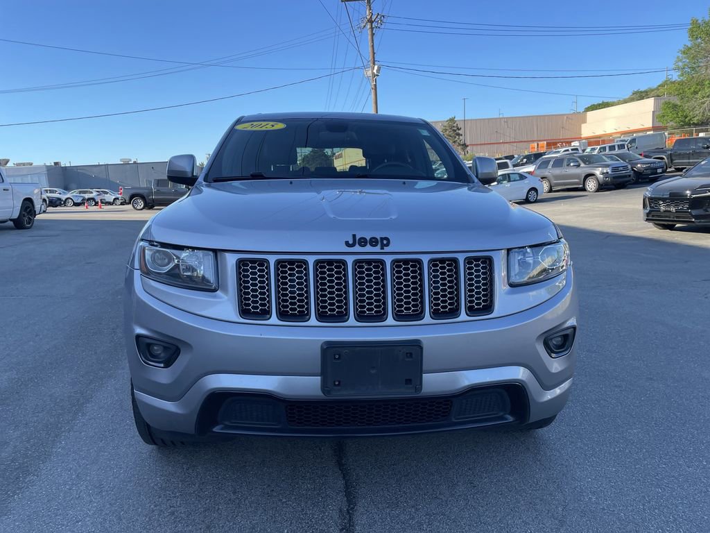 Used 2015 Jeep Grand Cherokee Altitude AWD/4WD image 5