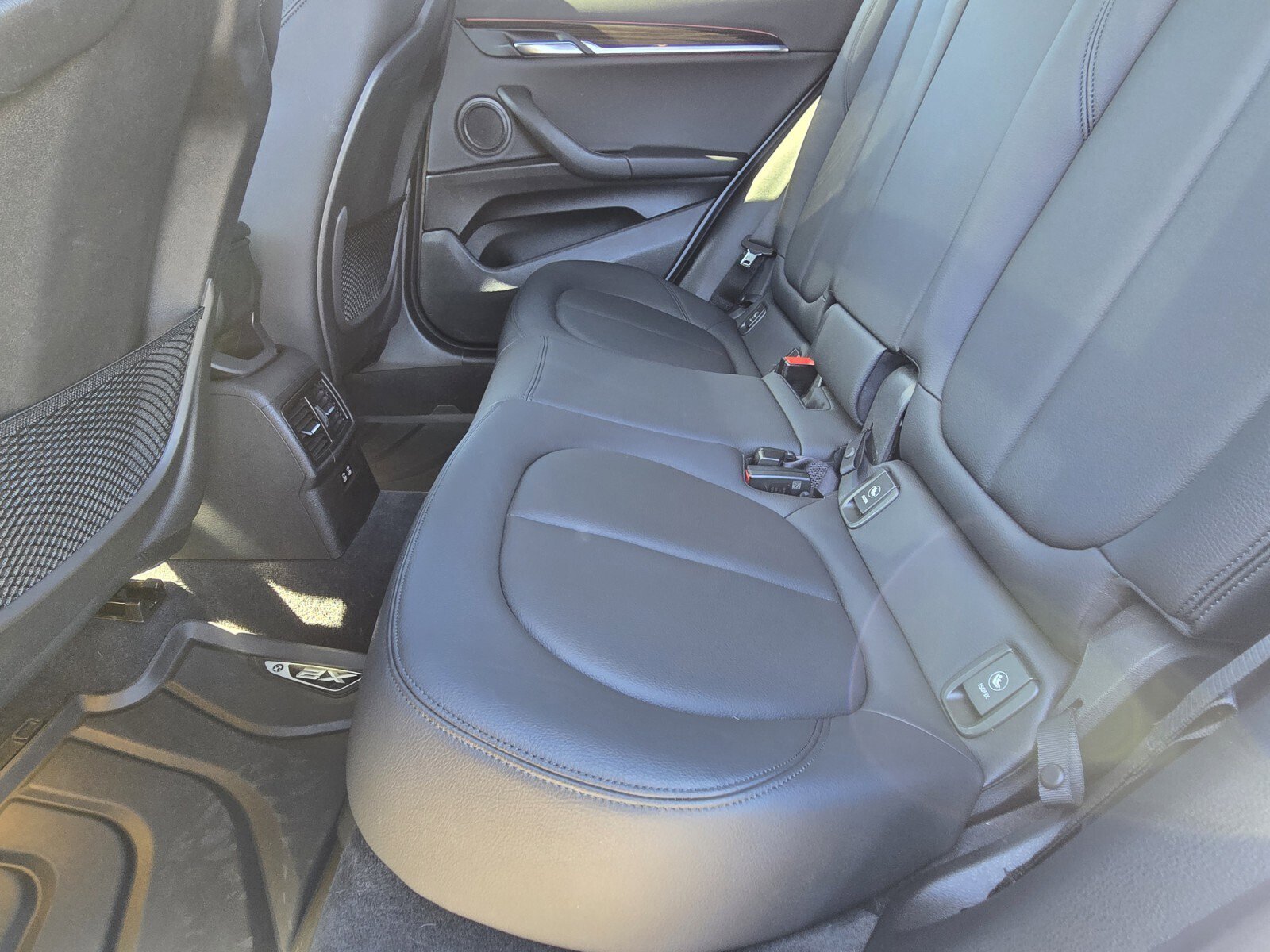 Used 2023 BMW X2 sDrive28i w/ Convenience Package image 12