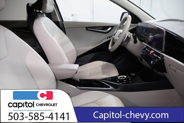 Used 2023 Kia Niro Wind w/ Wind Preserve Package FWD image 32