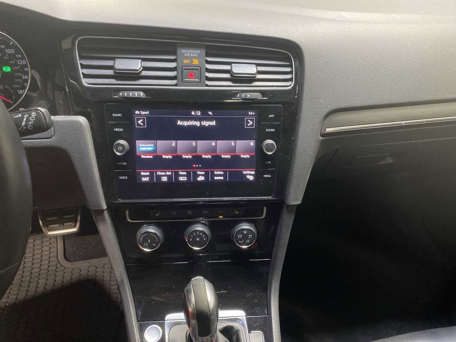 Used 2018 Volkswagen GTI SE w/ SE Leather Package image 16