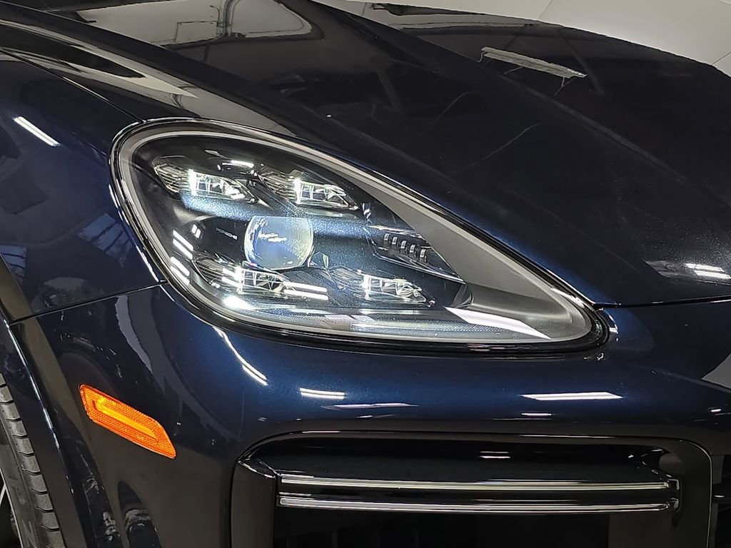Used 2019 Porsche Cayenne Turbo AWD/4WD image 12