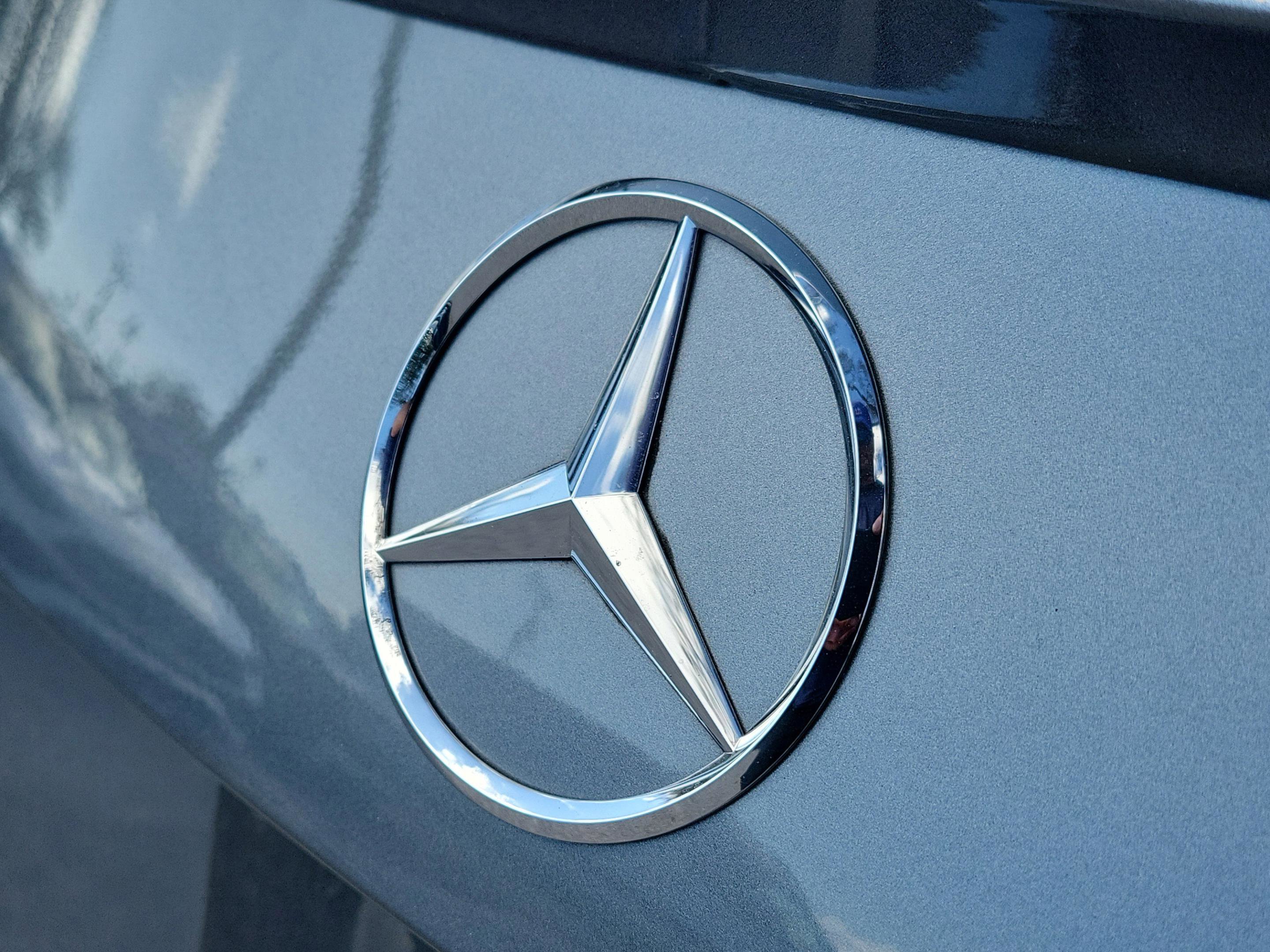 Certified 2023 Mercedes-Benz C 300 4MATIC Sedan image 35