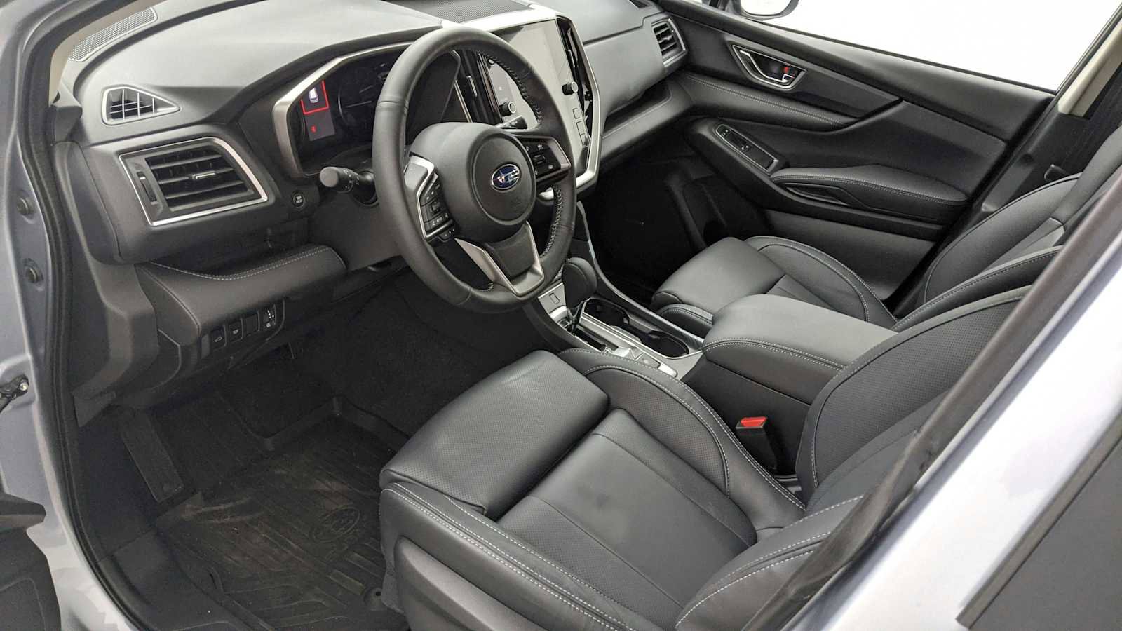 New 2025 Subaru Ascent Limited image 13