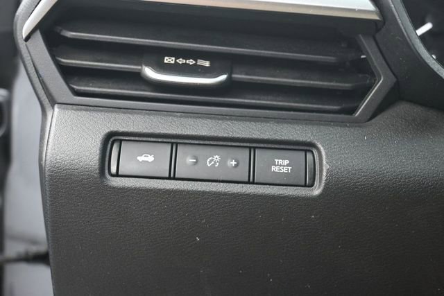 Used 2020 Nissan Altima 2.5 SR FWD image 14