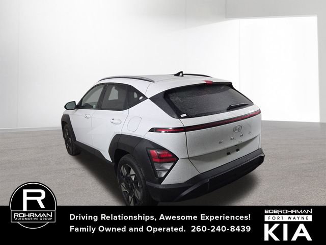 Used 2025 Hyundai Kona SEL image 8