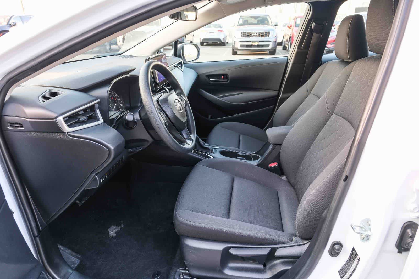 Used 2024 Toyota Corolla LE FWD image 20