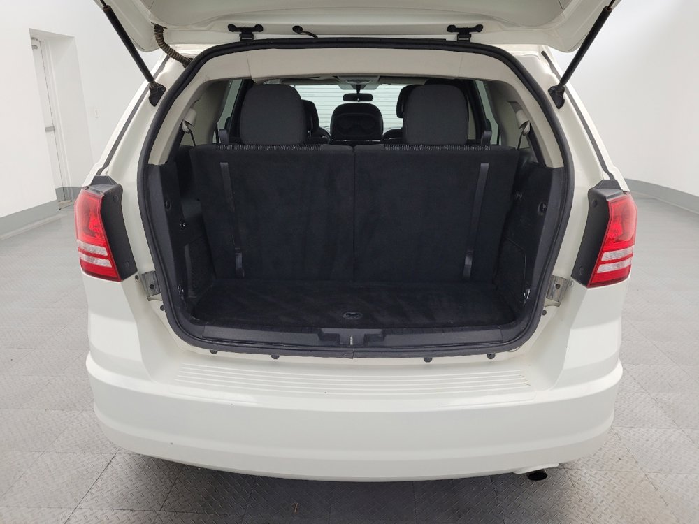 Used 2018 Dodge Journey SE image 29
