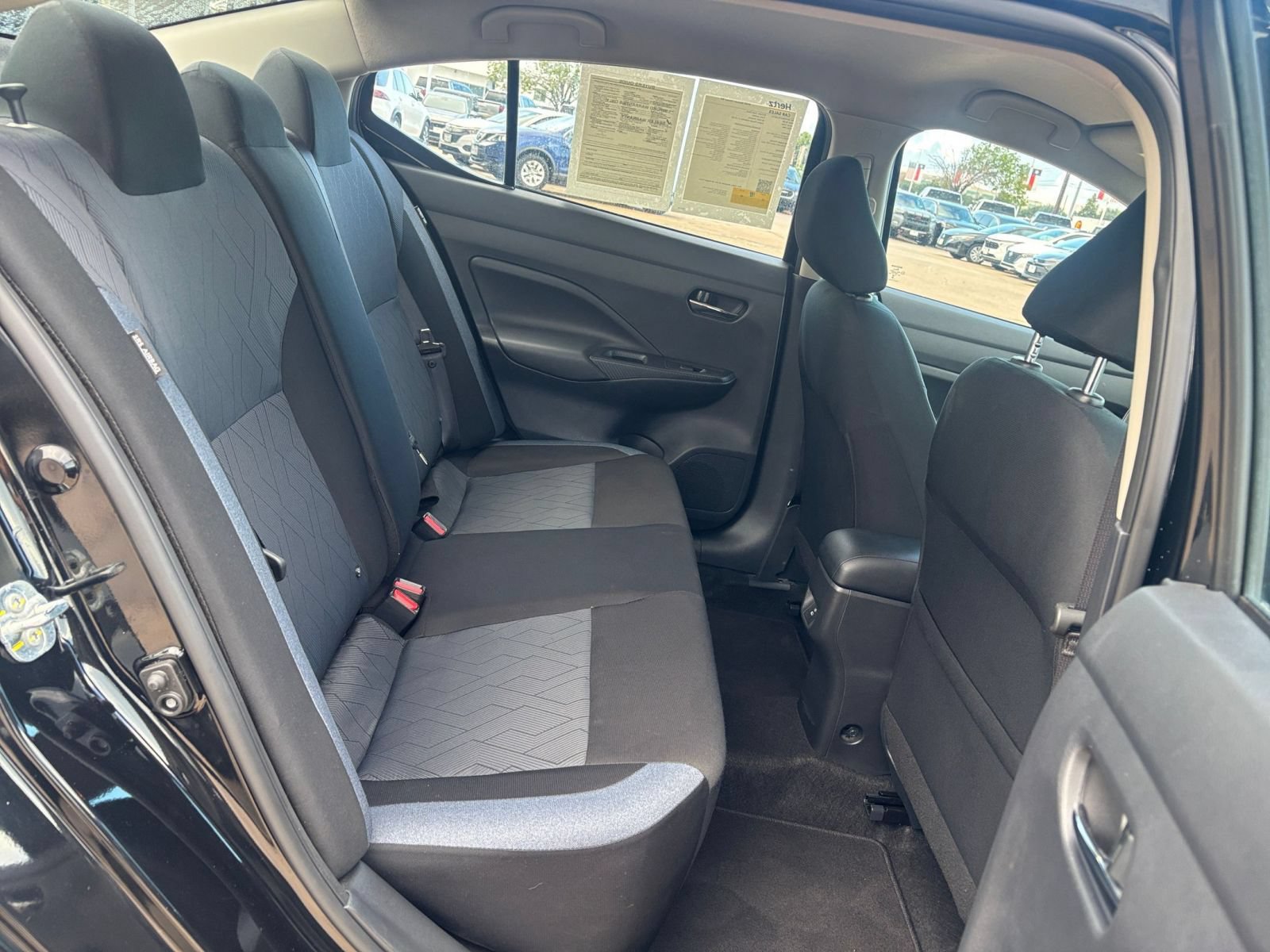 Used 2025 Nissan Versa SV FWD image 22