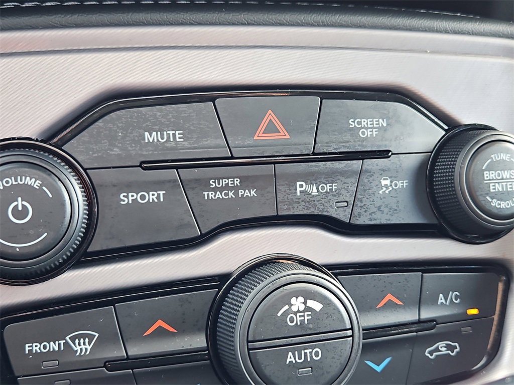 Used 2023 Dodge Challenger R/T w/ T/A Package image 18