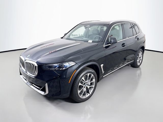 Used 2026 BMW X5 xDrive40i w/ Climate Comfort Package image 3
