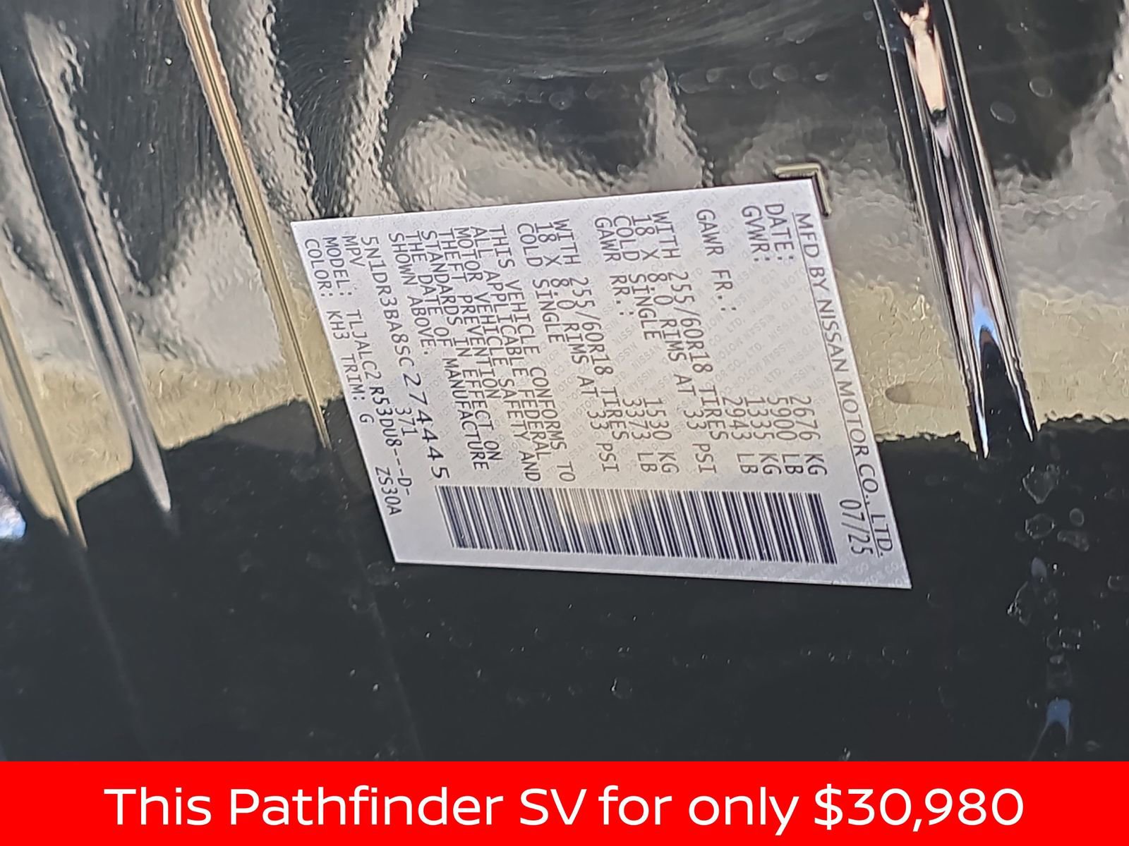Used 2025 Nissan Pathfinder SV image 43