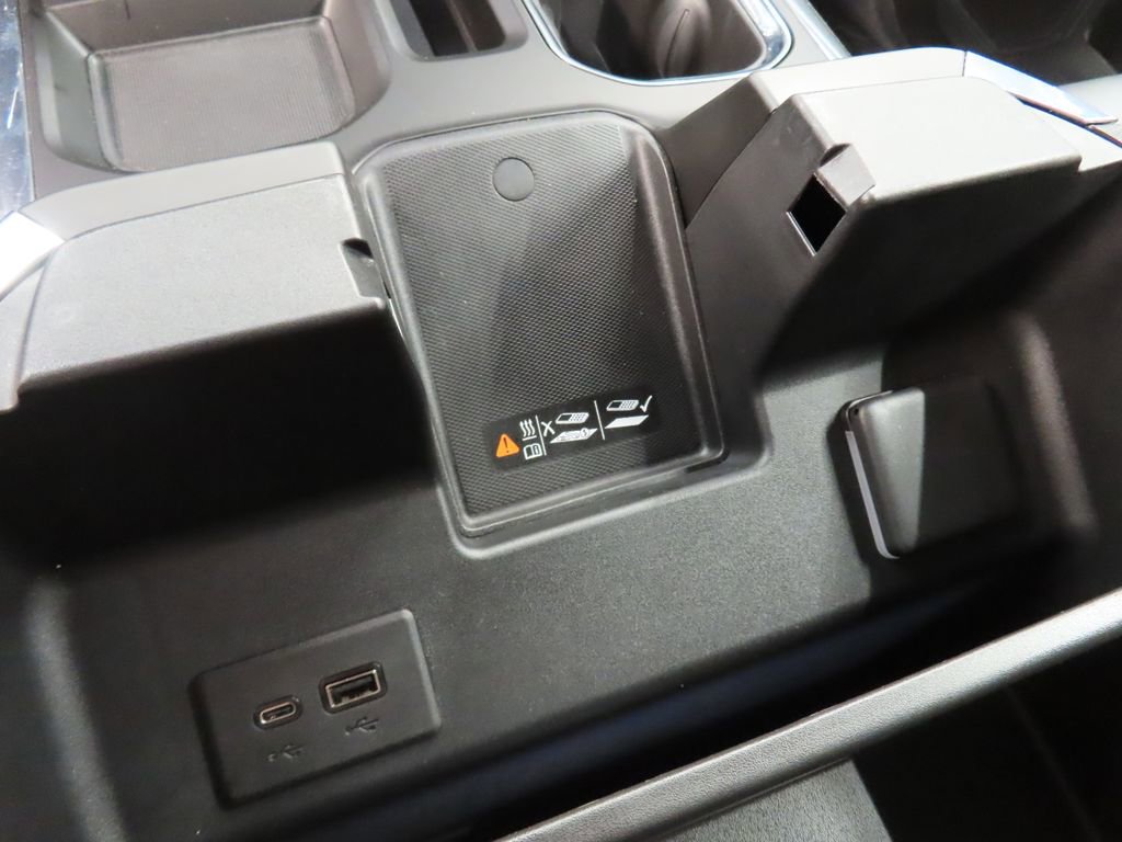Used 2024 Chevrolet Silverado 1500 RST AWD/4WD image 66