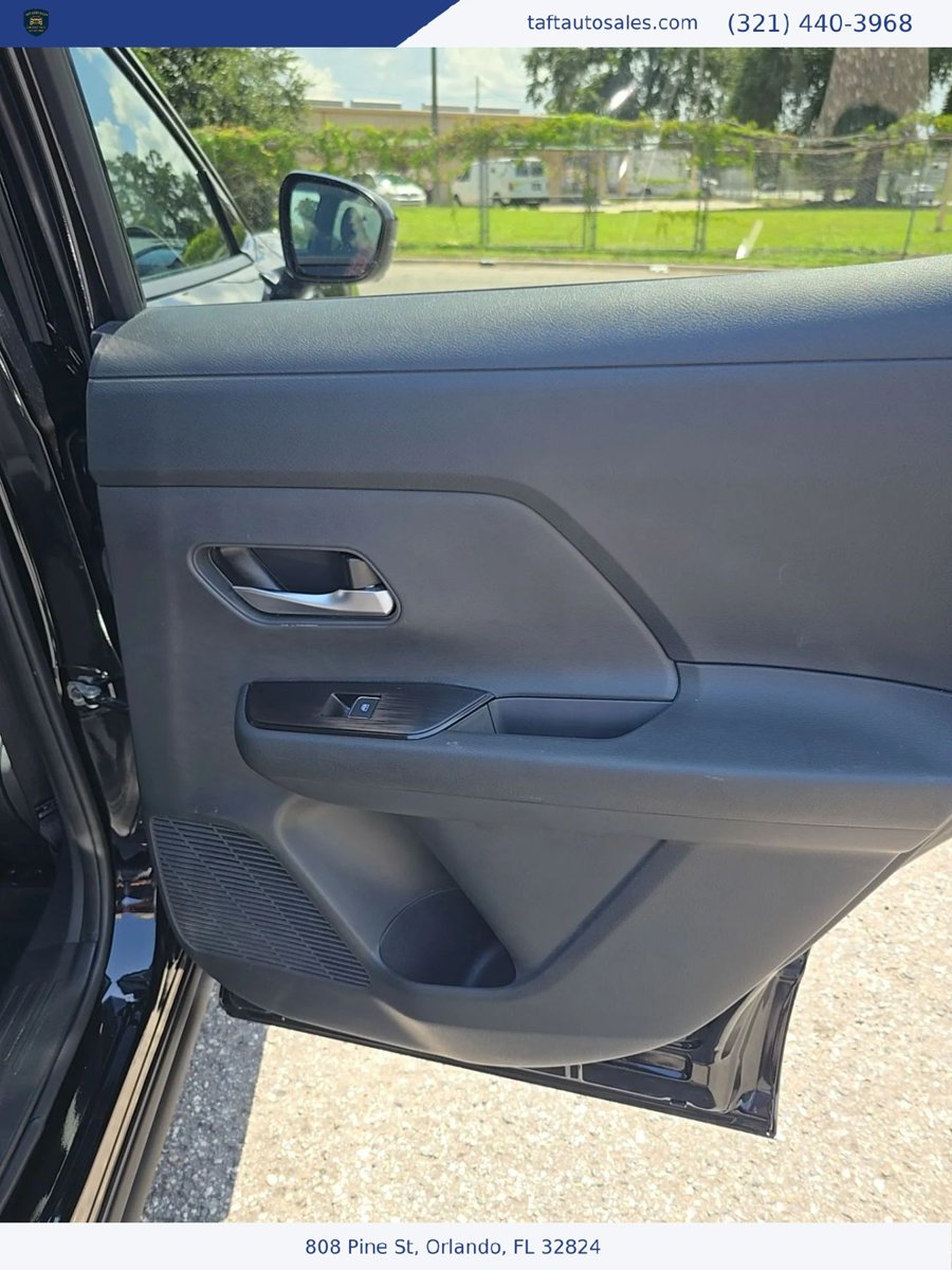 Used 2026 Nissan Kicks SR FWD image 26