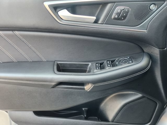Used 2024 Ford Edge ST w/ Equipment Group 401A AWD/4WD image 26