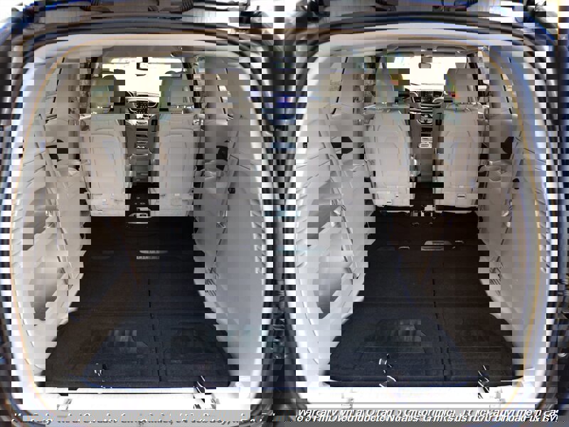 Used 2017 Chrysler Pacifica Touring-L Plus image 54