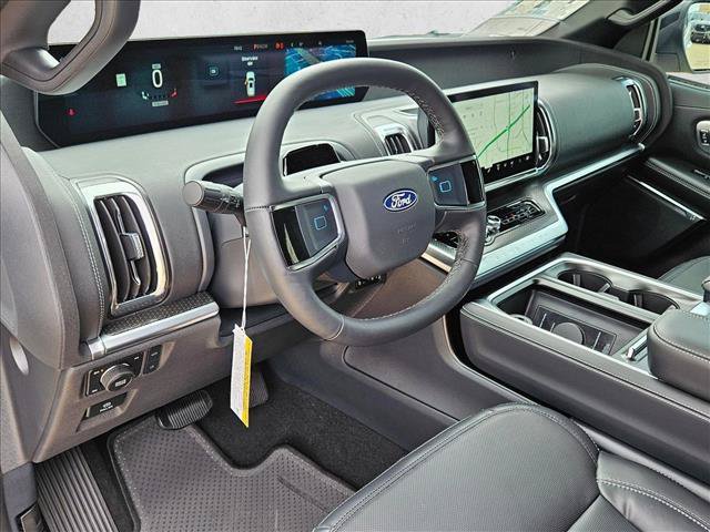 New 2027 Ford Expedition Max Platinum w/ Stealth Performance Package AWD/4WD image 3