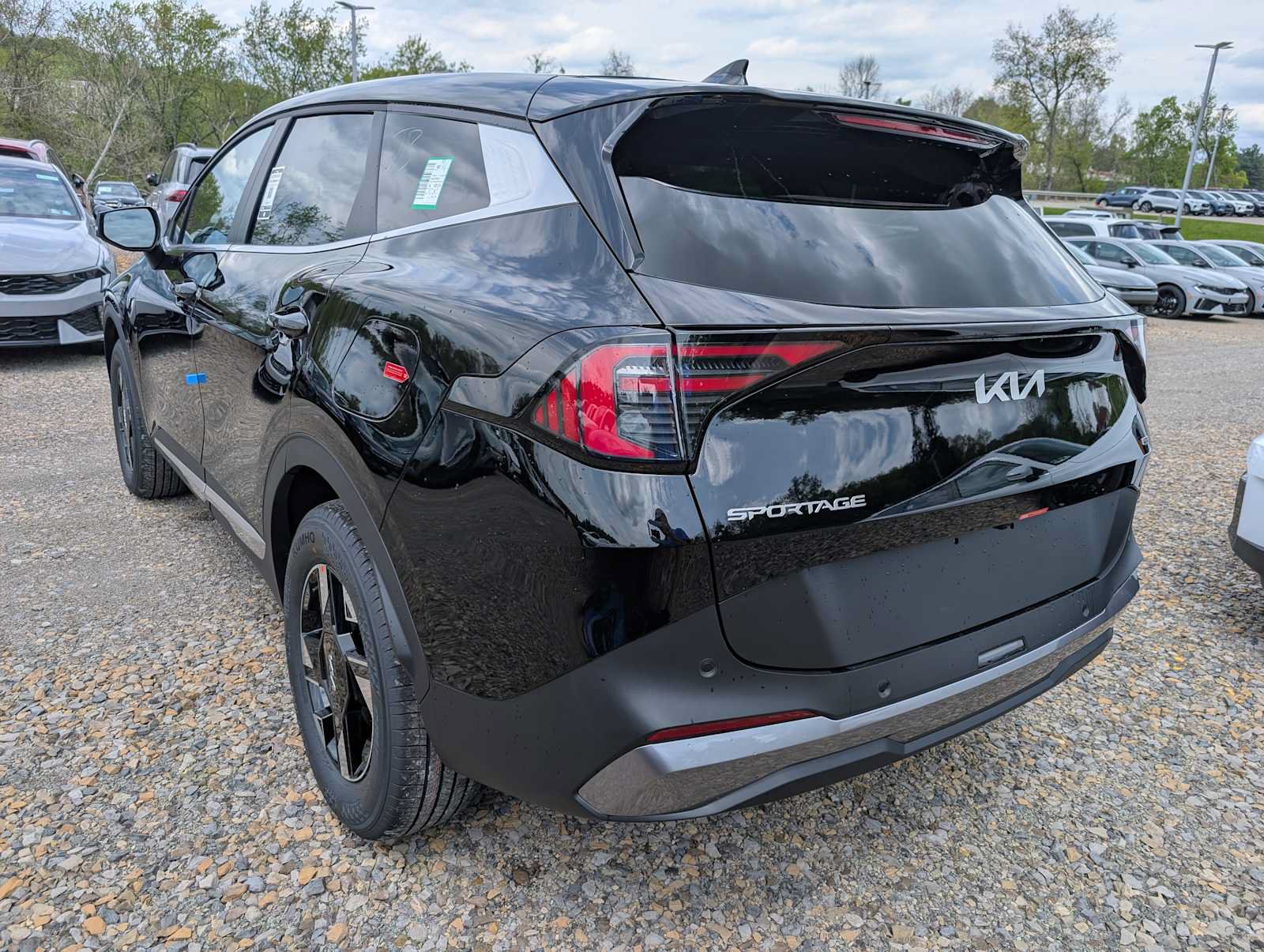 New 2026 Kia Sportage LX w/ LX Convenience Package AWD/4WD image 9