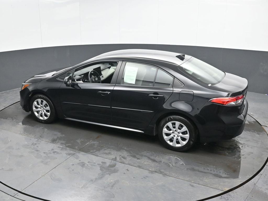 Used 2024 Toyota Corolla LE image 41