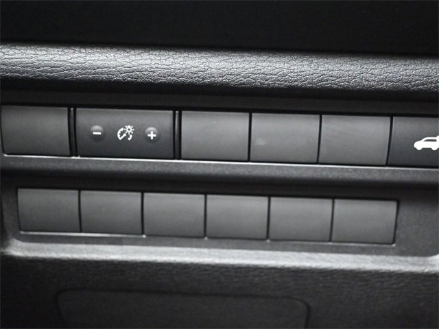 New 2025 Mitsubishi Outlander SE image 29