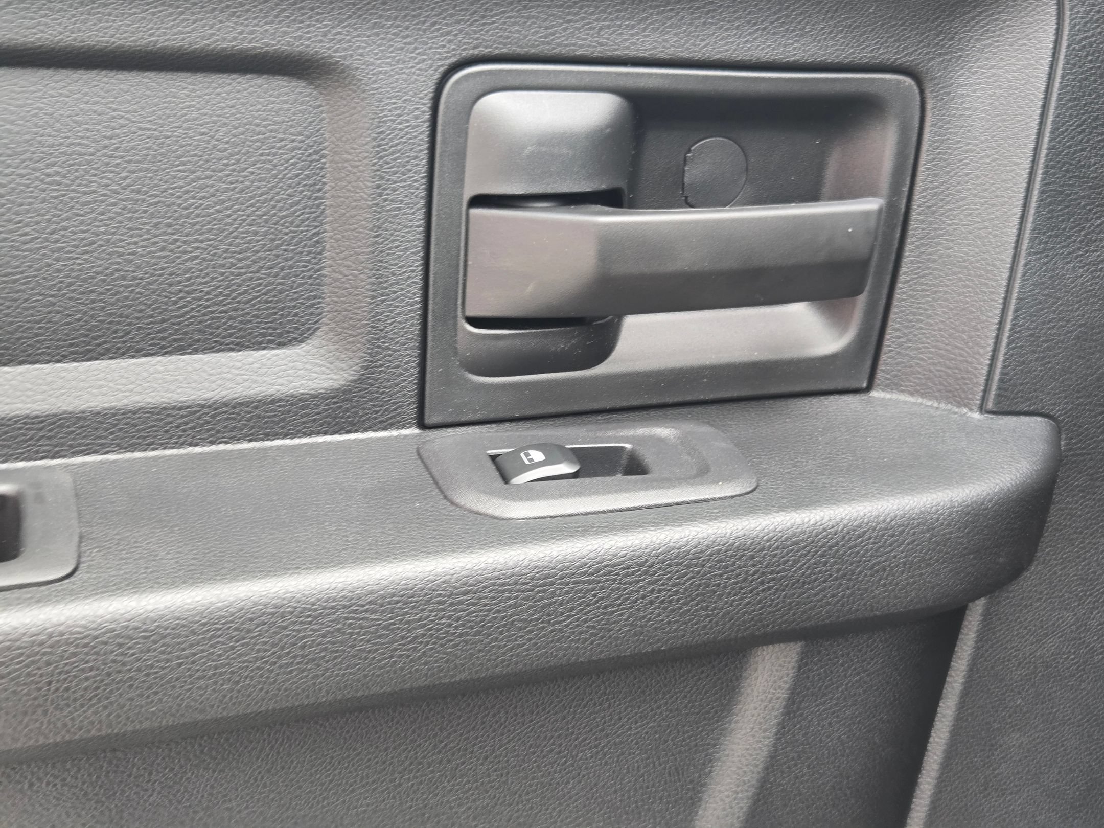 New 2026 RAM 3500 Tradesman AWD/4WD image 31