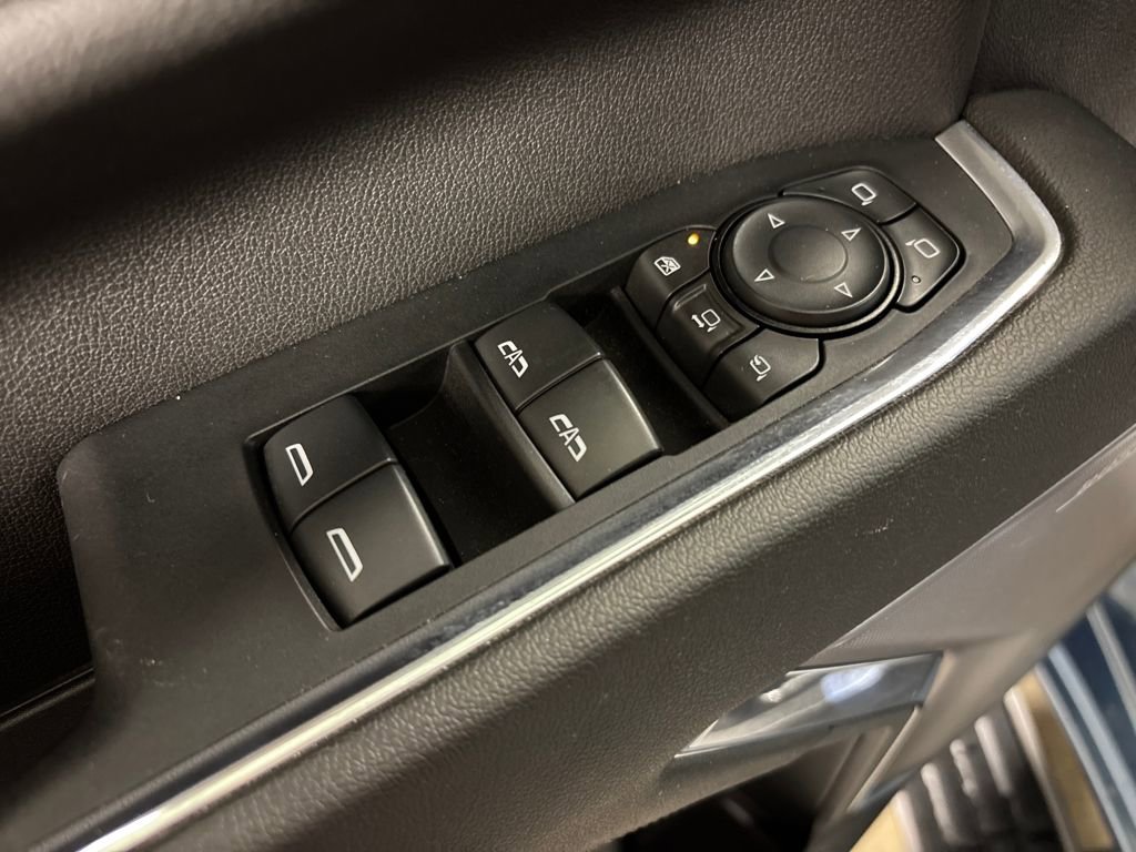 Used 2024 Chevrolet Silverado 2500 High Country w/ High Country Premium Package image 15