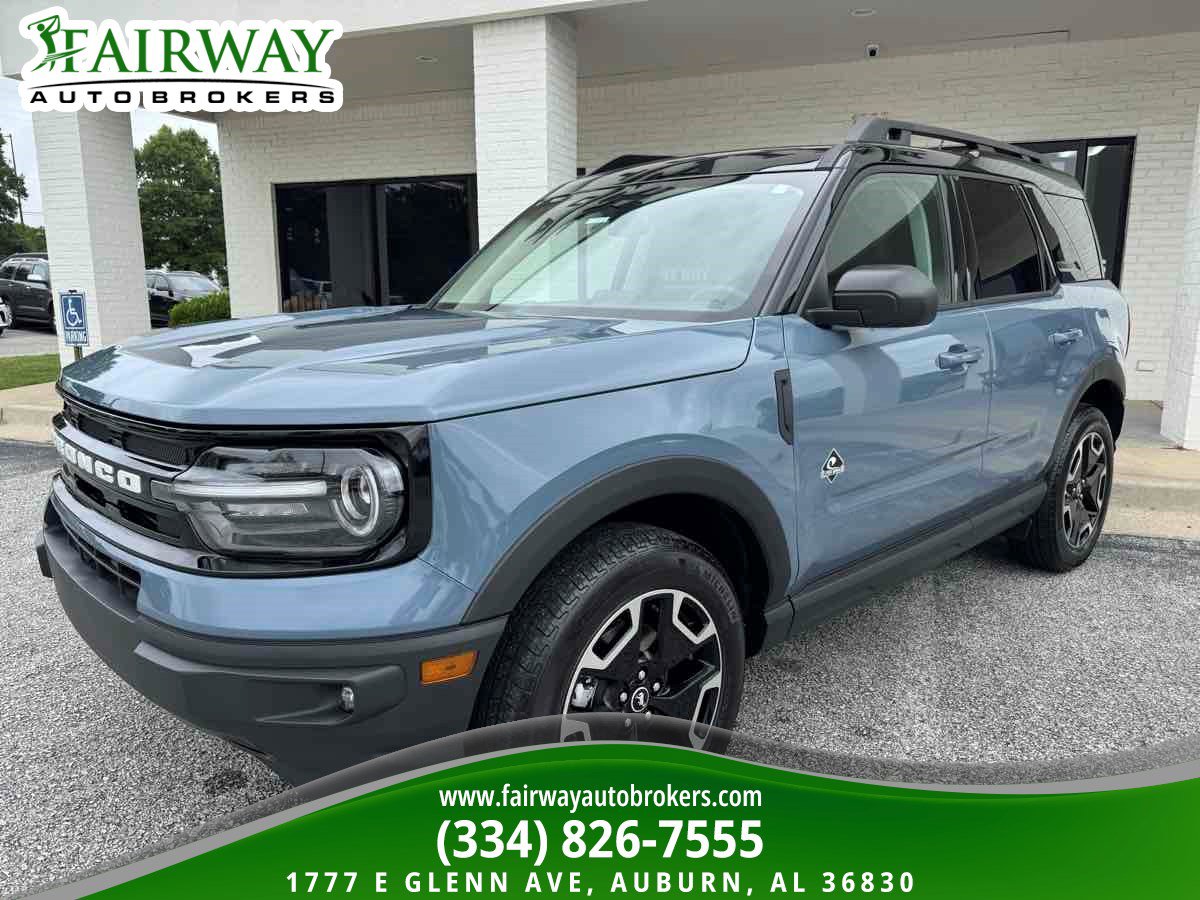 Used 2024 Ford Bronco Sport Outer Banks AWD/4WD image 2