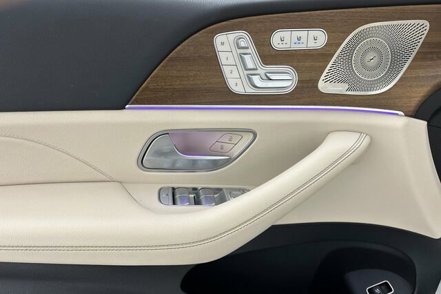 Certified 2024 Mercedes-Benz GLE 450 4MATIC image 11