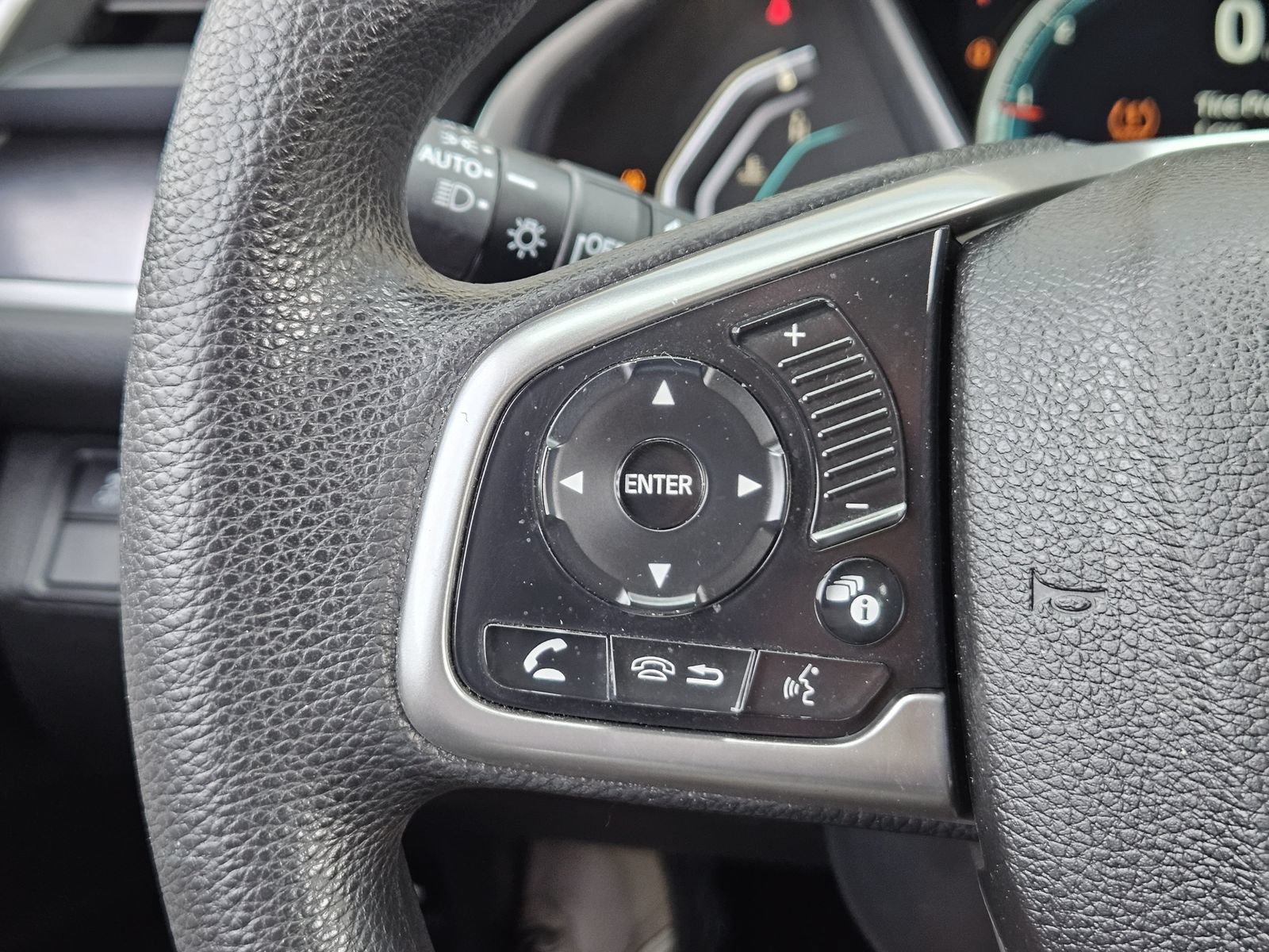 Used 2016 Honda Civic EX-T image 25