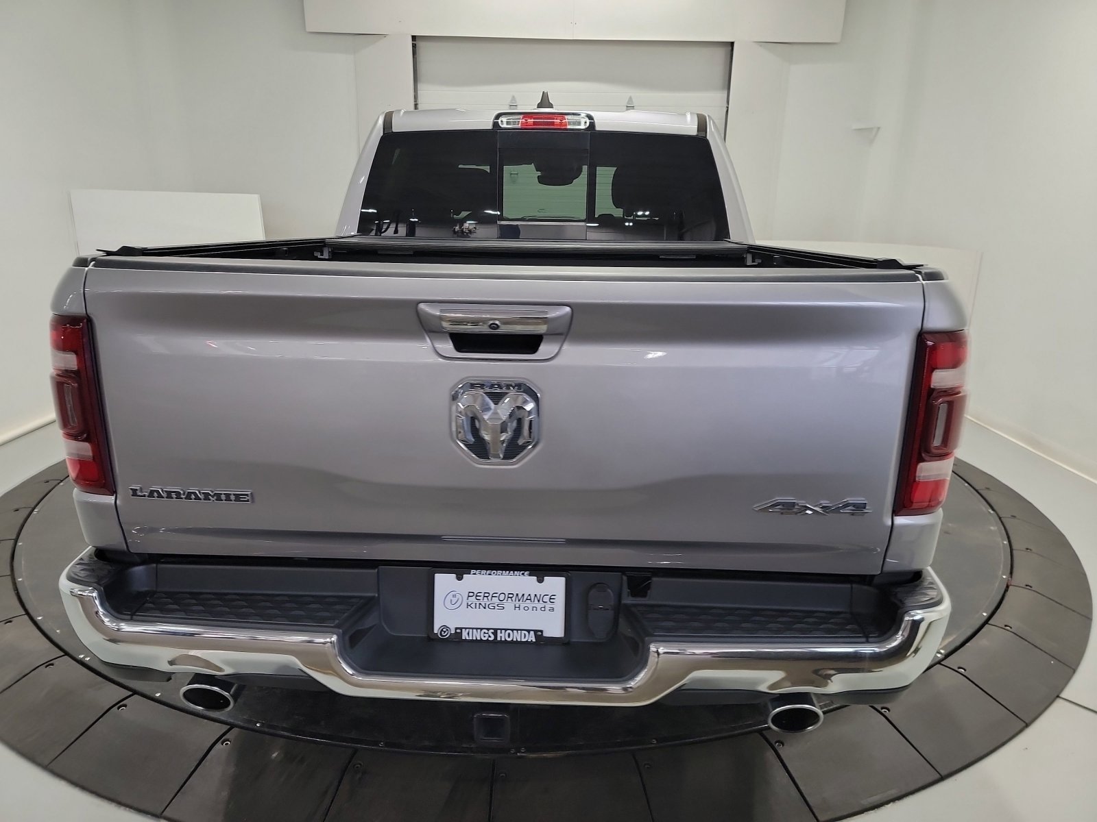 Used 2021 RAM 1500 Laramie image 8