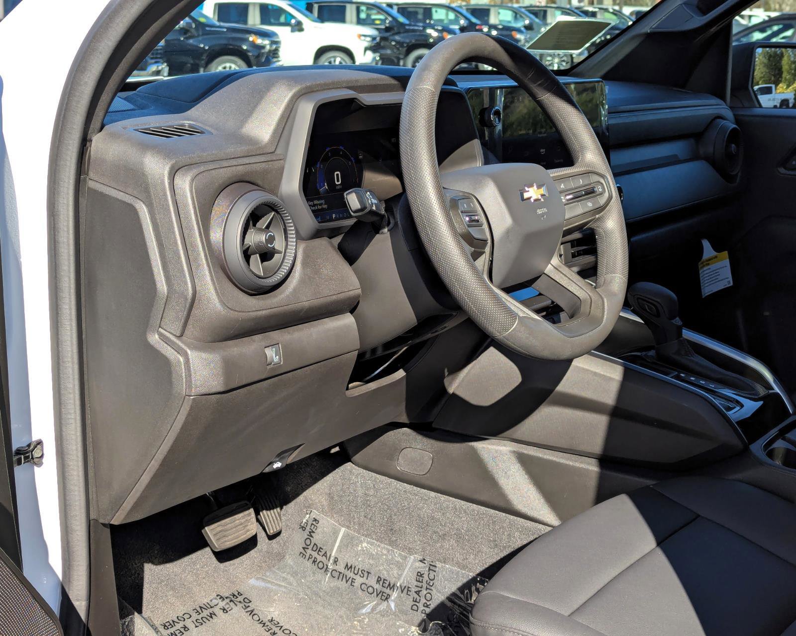 New 2025 Chevrolet Colorado W/T w/ Advanced Trailering Package image 14