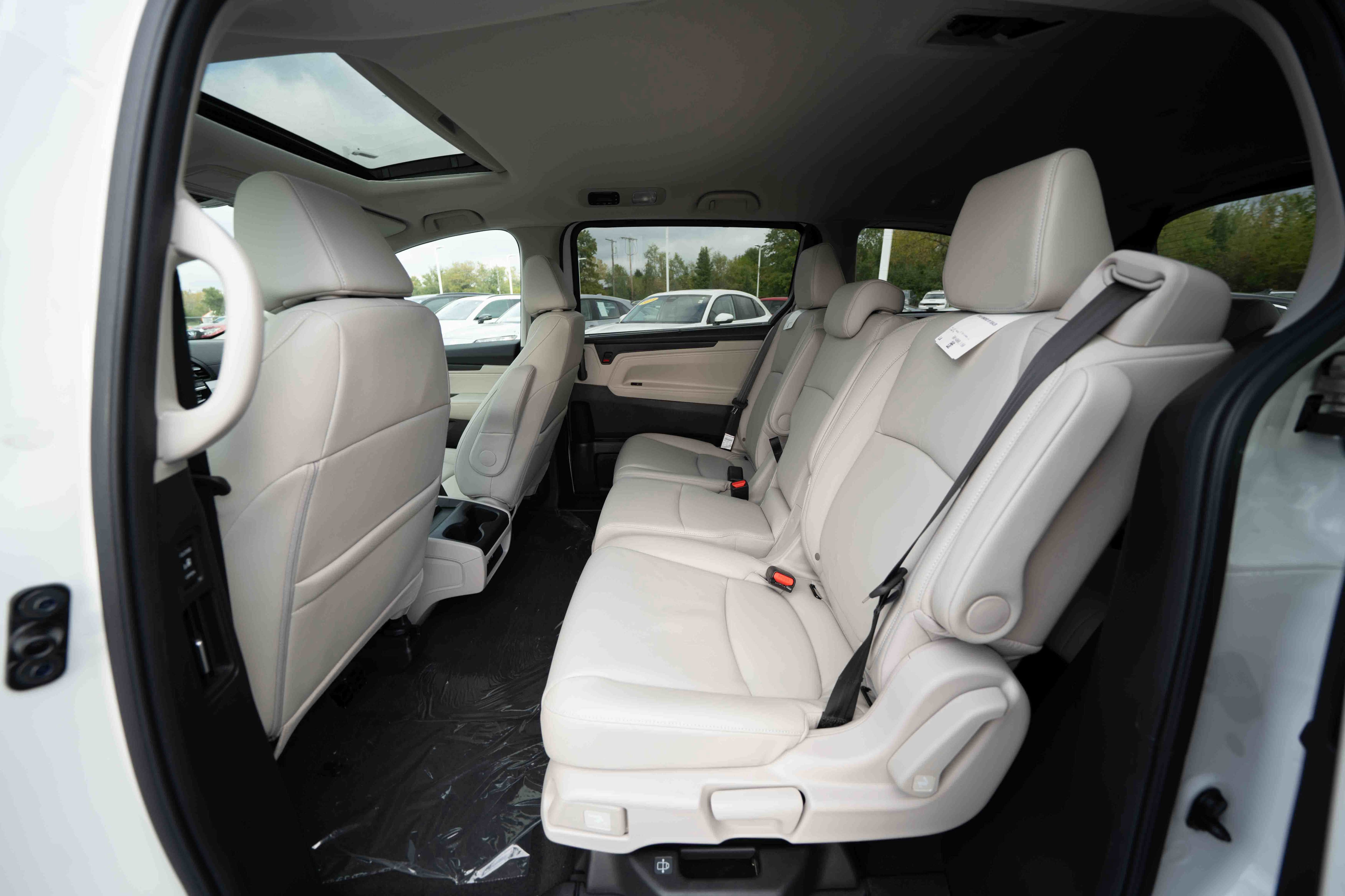 New 2026 Honda Odyssey EX-L image 23