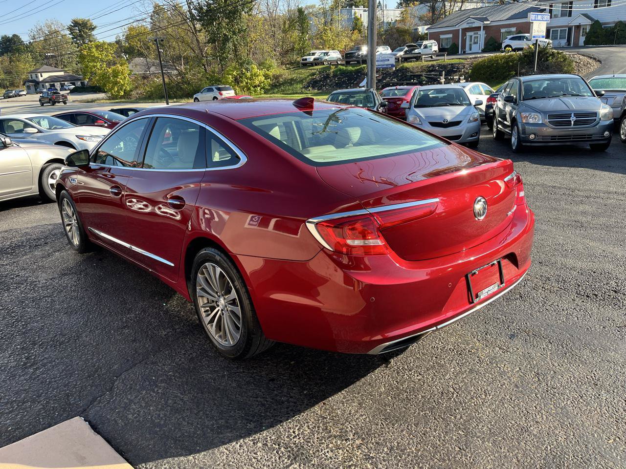 Used 2019 Buick LaCrosse Preferred FWD image 5