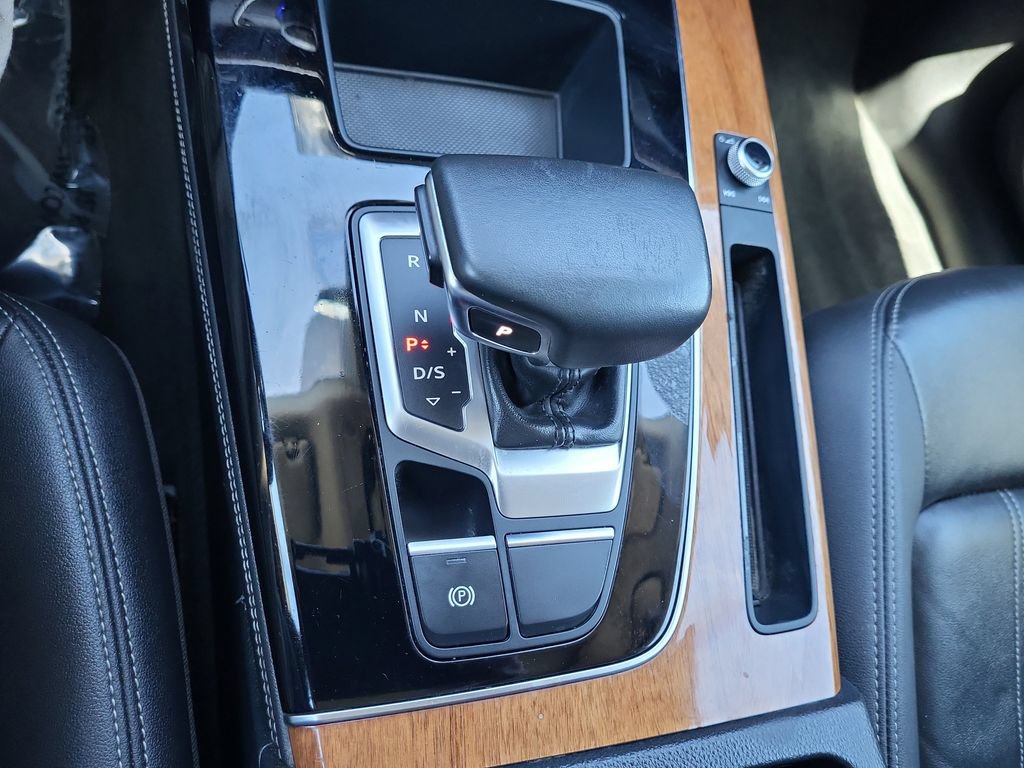 Used 2023 Audi Q5 2.0T Premium Plus AWD/4WD image 20