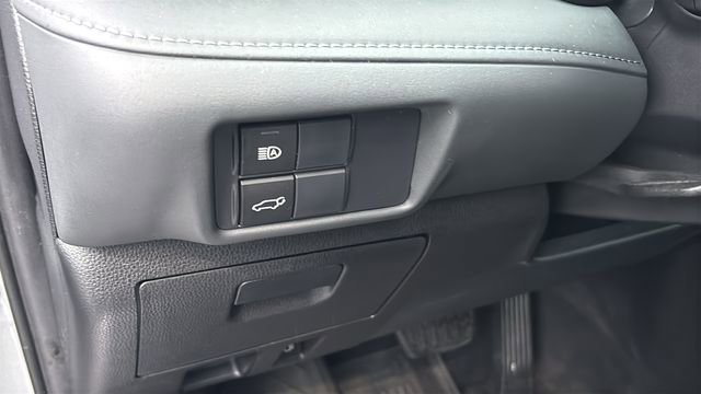 Used 2021 Toyota Highlander XSE image 15