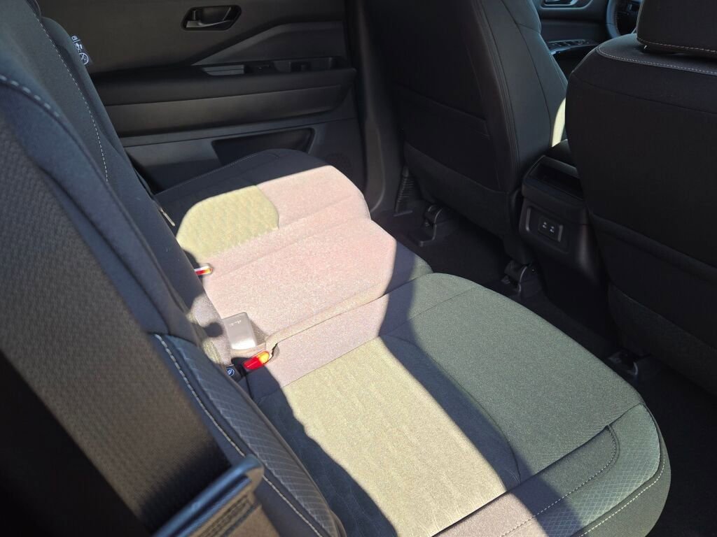 New 2026 Nissan Pathfinder SV image 9