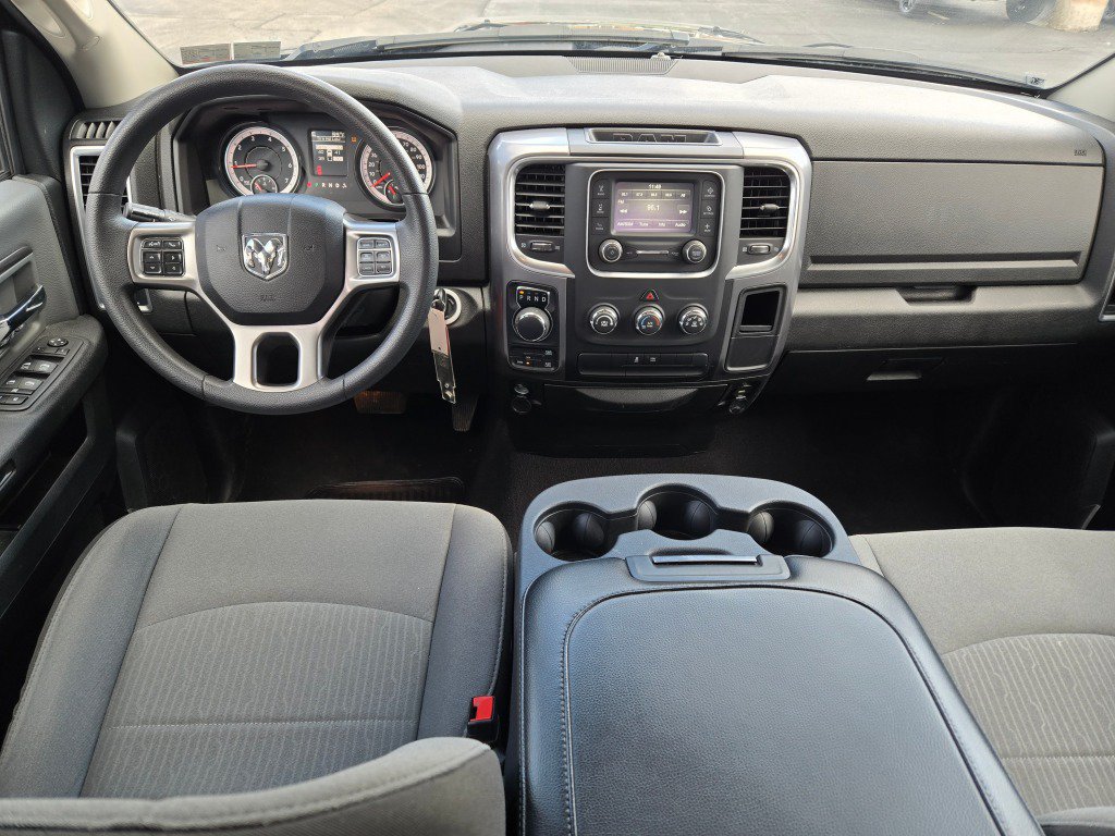 Used 2024 RAM 1500 Classic SLT AWD/4WD image 18