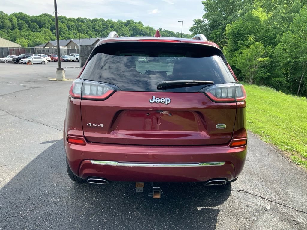 Used 2019 Jeep Cherokee Overland w/ Technology Group AWD/4WD image 13