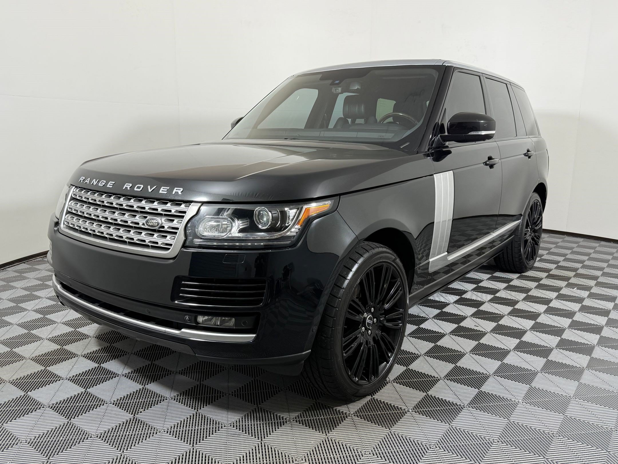 Used 2013 Land Rover Range Rover HSE AWD/4WD image 1