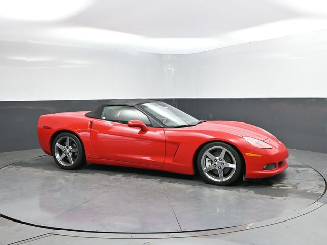 Used 2007 Chevrolet Corvette Convertible w/ Preferred Equipment Group RWD image 3