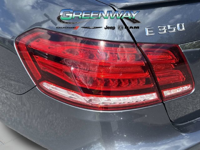 Used 2016 Mercedes-Benz E 350 4MATIC Sedan image 31