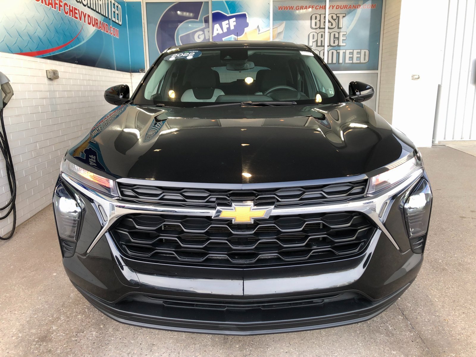 Certified 2024 Chevrolet Trax LS w/ LS Convenience Package image 2