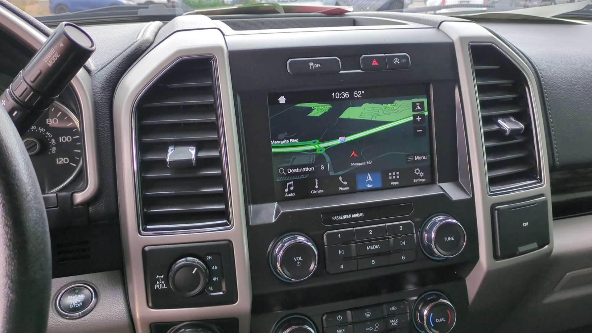 Used 2019 Ford F150 Lariat w/ Max Trailer Tow Package image 23