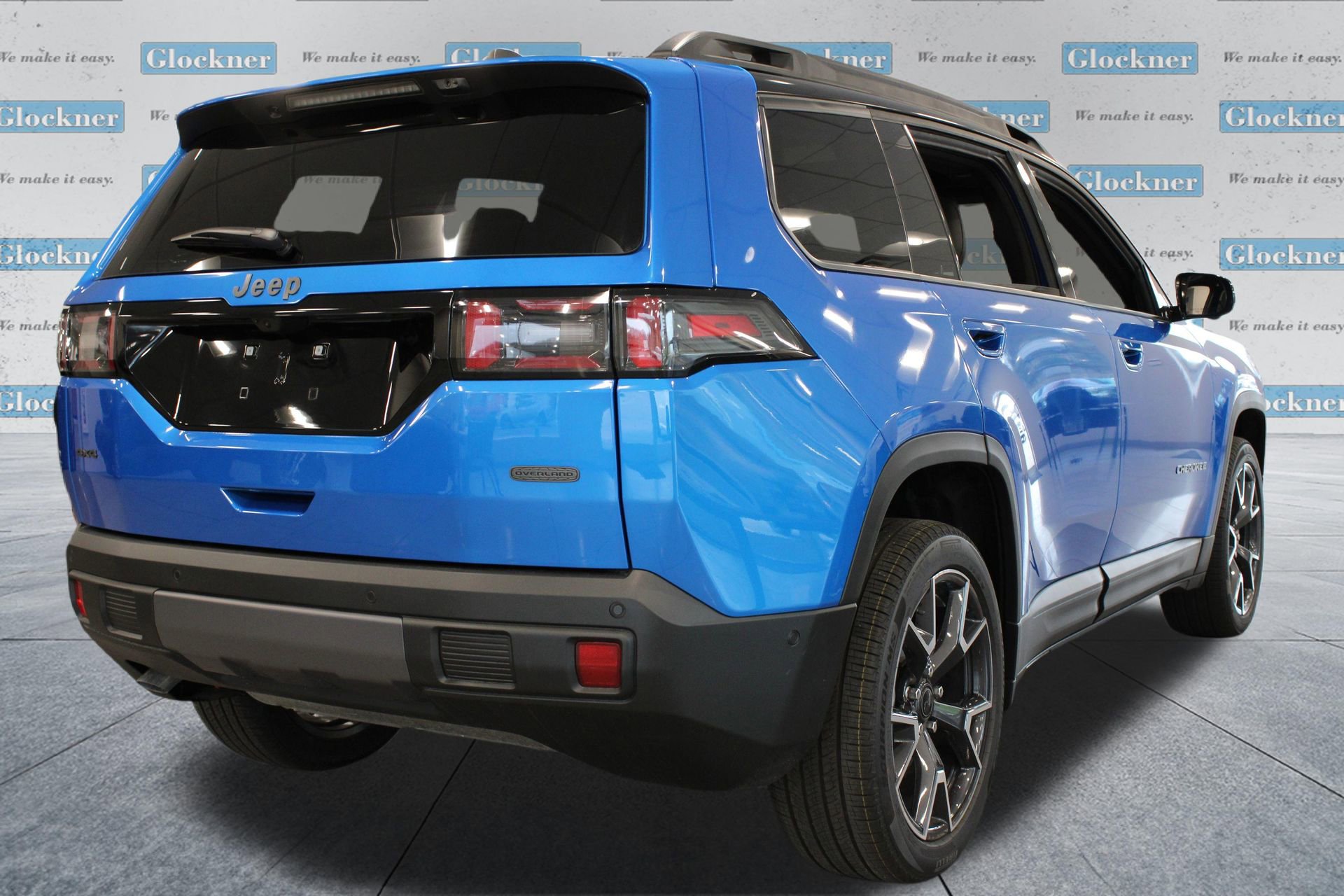 New 2026 Jeep Cherokee Overland image 4