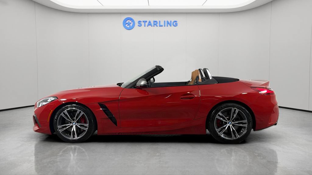 Used 2021 BMW Z4 M40i w/ Executive Package RWD image 3