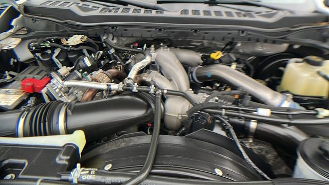 Used 2024 Ford F250 XLT AWD/4WD image 13
