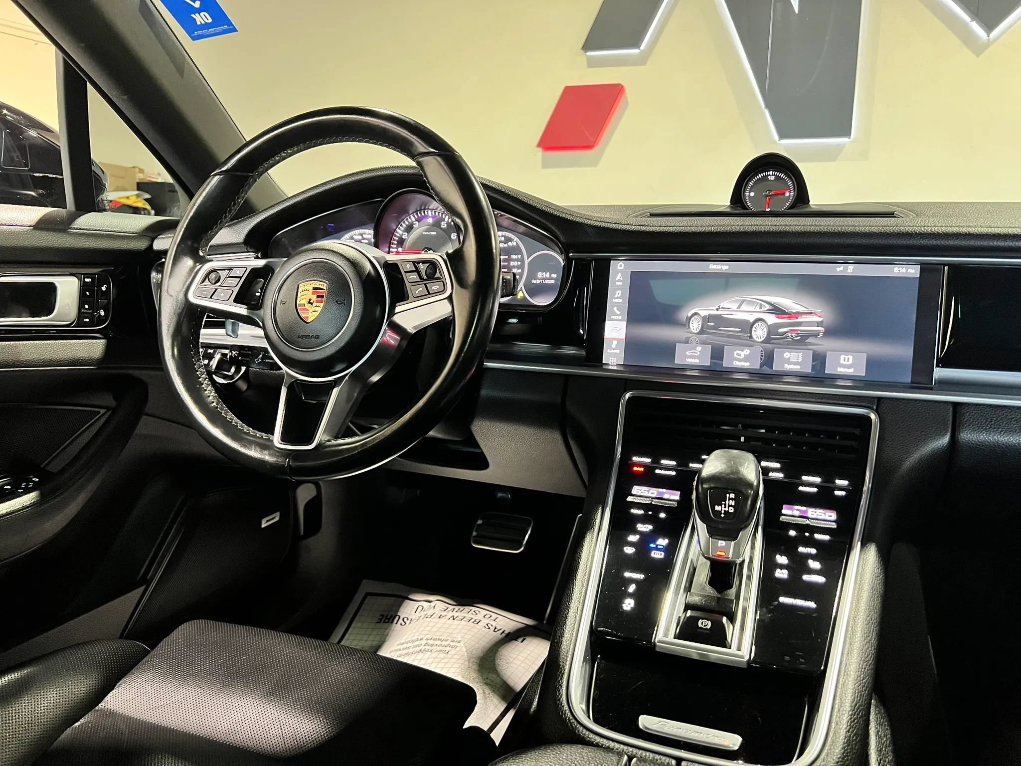 Used 2018 Porsche Panamera 4S AWD/4WD image 21