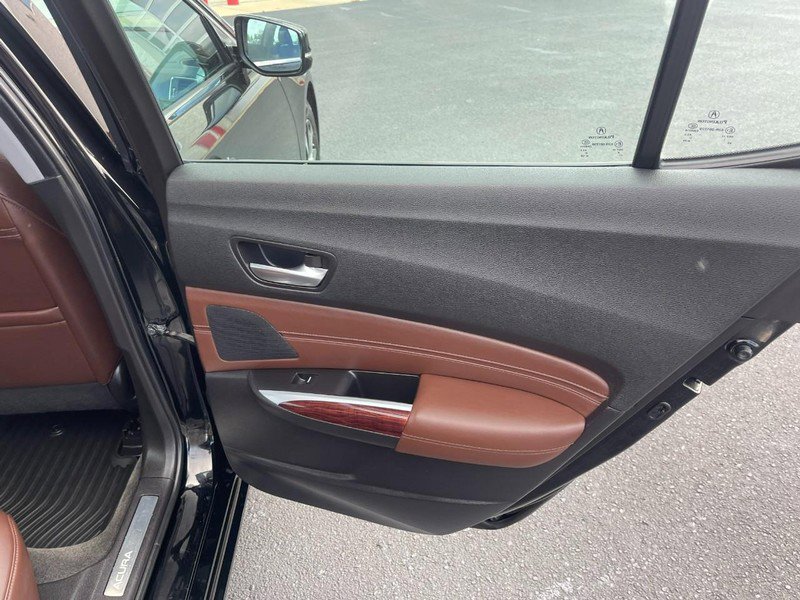 Used 2016 Acura TLX w/ Technology Package image 15